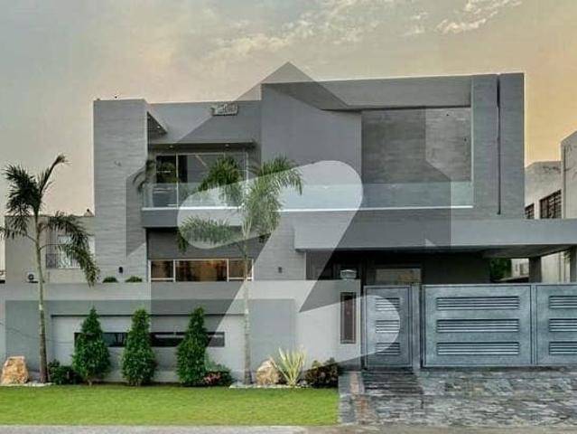 20 marla elegant and fully maintained super hot located bungalow is available in the best block of dha lahore