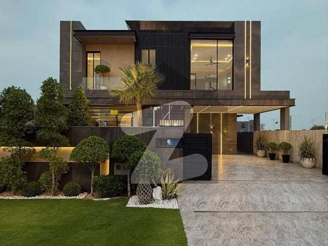 20 marla elegant and fully maintained super hot located bungalow is available in the best block of dha lahore