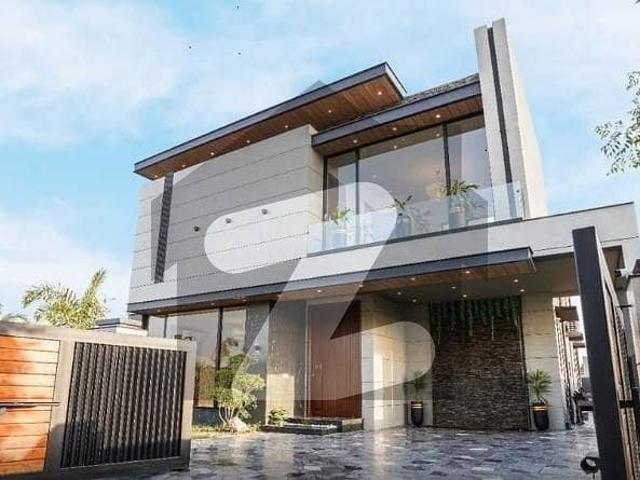 20 marla elegant and fully maintained super hot located bungalow is available in the best block of dha lahore