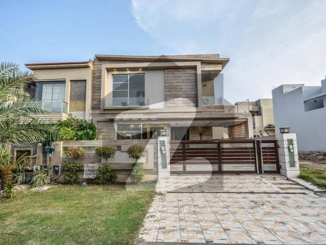 20 marla fully maintained super hot located bungalow's upper portion facing defence raya is available in the best block of dha lahore