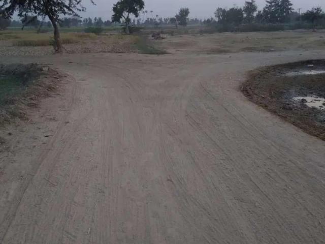 20 Marla good location gaga village DHA sa 1 kilometre Lahore Karbath ID 34388