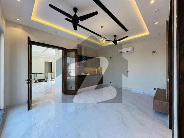 20 Marla House available for sale in DHA Phase 7 Block T if you hurry DHA Phase 7 Block T