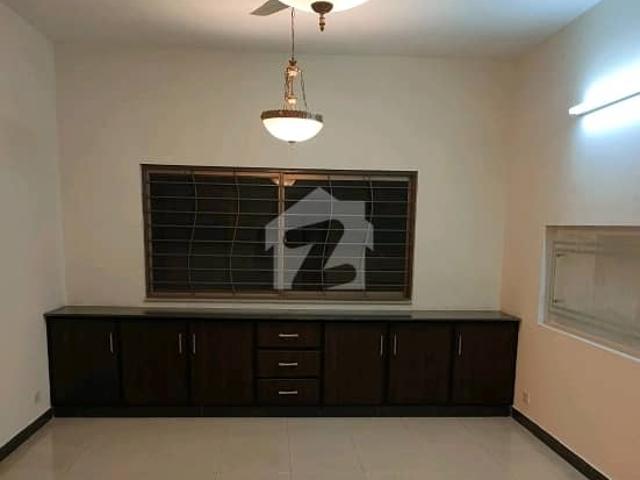 20 Marla House For sale In Askari 11 Lahore