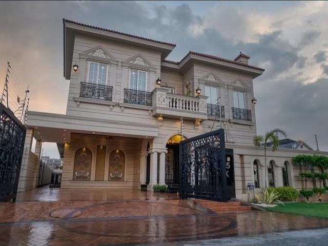 20 Marla house for rent