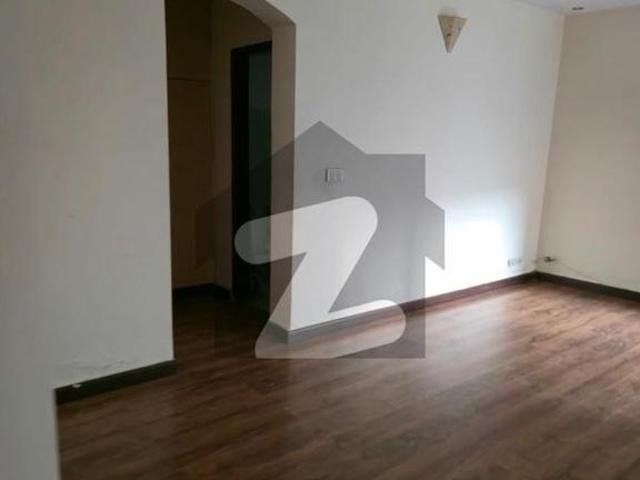 20 Marla House For Rent in Askari 10