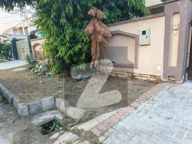 20 marla house in gulberg 3, double story, paf falcon complex