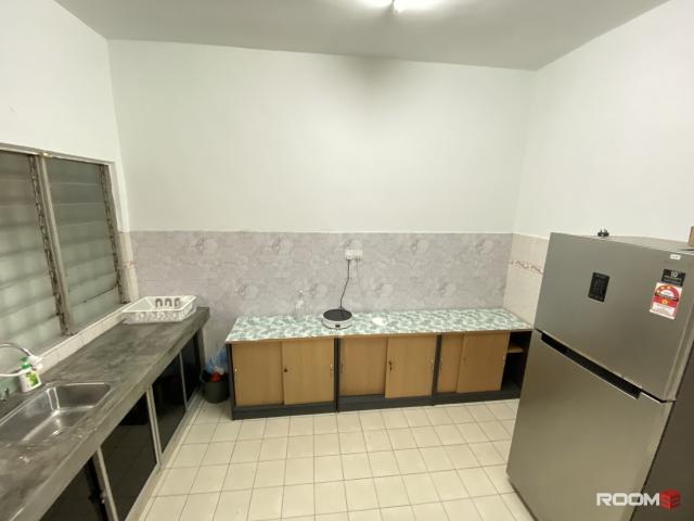 20% off in first month rental! Premium fully furnished room in Taman Mutiara Puchong