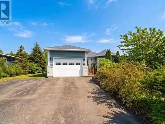 20 Pine Hill Place, Paradise, NL, A1L 1Y4 house for sale Li.
