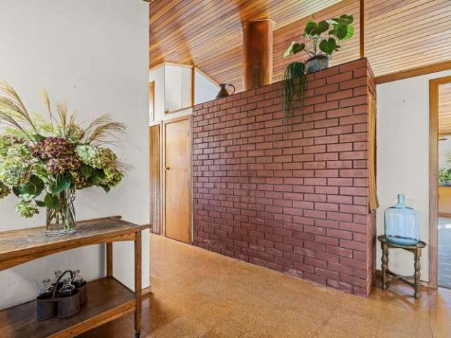 20 Portland Drive, Mangorei, New Plymouth