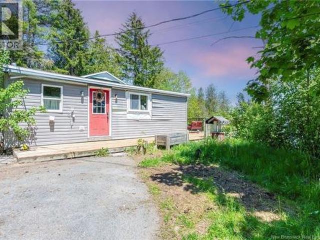 20 Riverside Lane, Saint John, NB, E2M 6Y9 house for sale | Listing ID NB141203 | Royal LePage