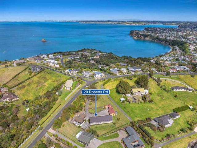 20 Roberts Road, Matakatia Bay, Rodney