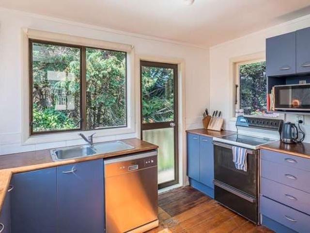 20A Wharemauku Road, Raumati Beach, Kapiti Coast