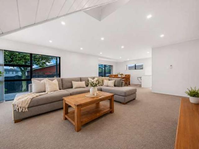 20B New Windsor Road, New Windsor, Auckland City