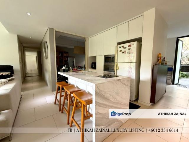 20 Trees Apartment