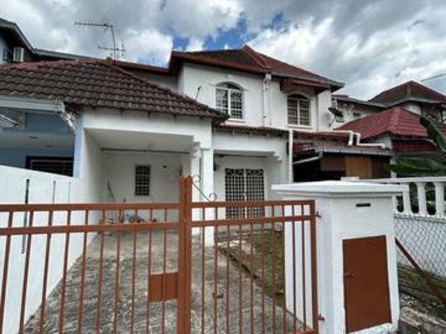 20x60 WORTH TO BUY Double Storey Taman Subang Mewah USJ 1 Subang Jaya