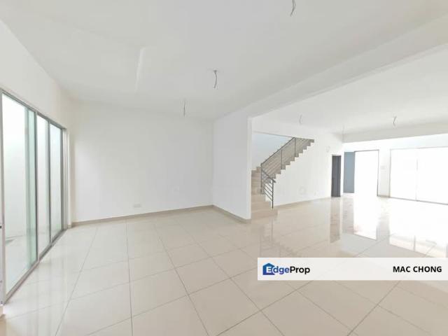 [20x70] [3 Storey] [2,800 Sqft] [Full Loan] @ Kaseh Heights Semenyih