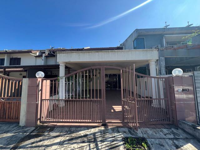 20x70 Fully Extended Renovated 2 Storey Bandar Baru Sungai Buloh