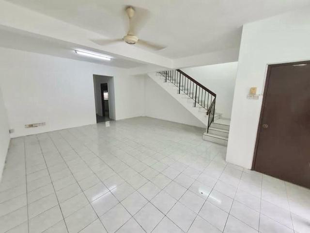 20x70 PUJ 2 Storey Kitchen top Tiles RENO Backyard 100 LOAN Well Kept