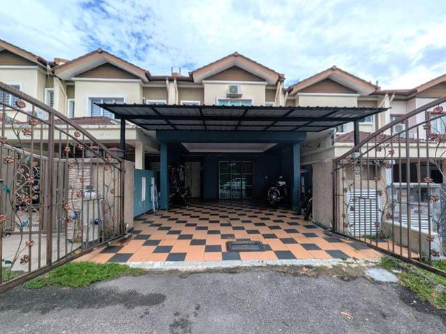 20X70 Renovated 2 Storey Taman Puncak Saujana KajangFacing Open