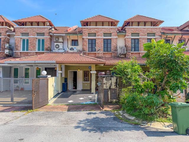 20X80 Renovated 2 Storey Bandar Nusaputra Presint 1 Punchong
