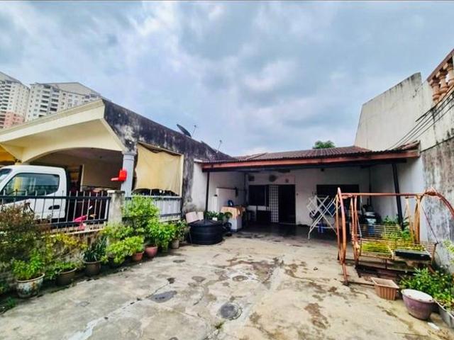 20x90 HUGE CARPORCH Single Storey Taman Setapak Garden