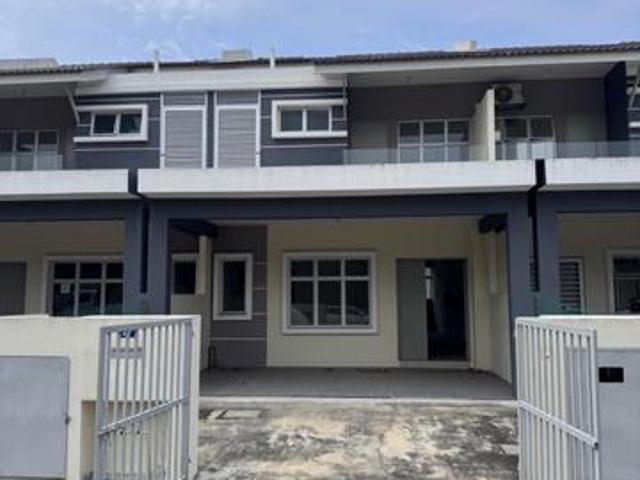 20x90sf Facing Open Double Storey House Jalan Sekolah Jenjarom Klang