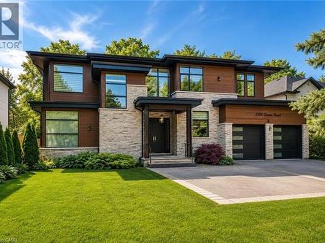 2104 Devon Road, Oakville, ON, L6J 2N2 house for sale | Listing ID 40839 | Royal LePage
