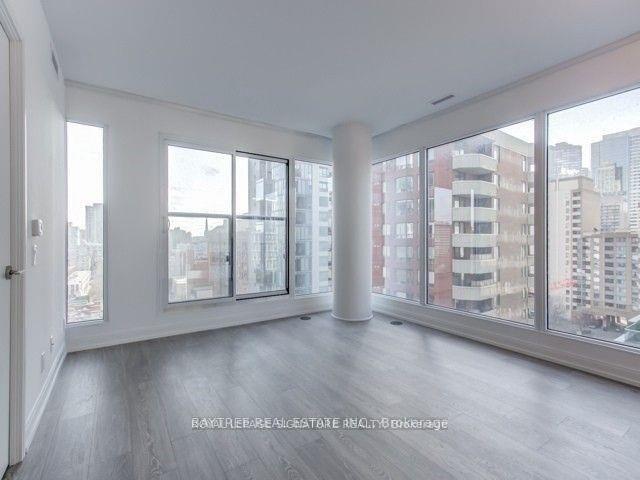 2105 Dundas Street E, Toronto | 2Beds/1Bath, Condo, $2,700/mo | Condos. Ca