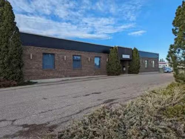 2105 20 Avenue, Coaldale, AB, T1M 0C1 commercial for sale L.