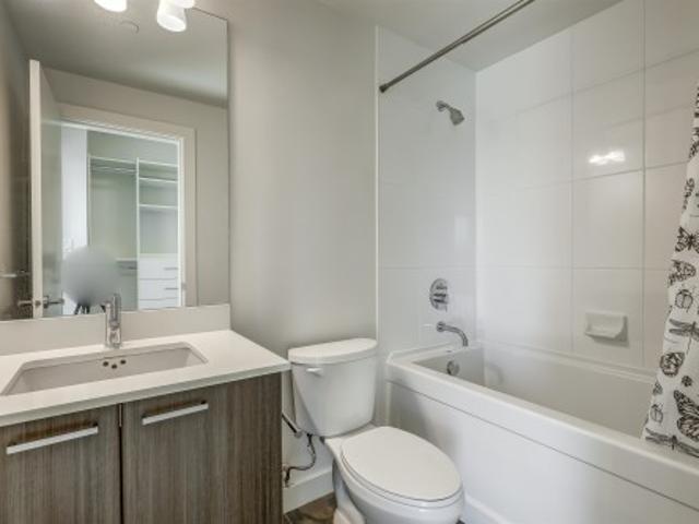 2106 2 Shaughnessy Street, Port Coquitlam, BC, V3C 0C3 Single Family Property For Sale | Listing ID R3149 | Royal LePage