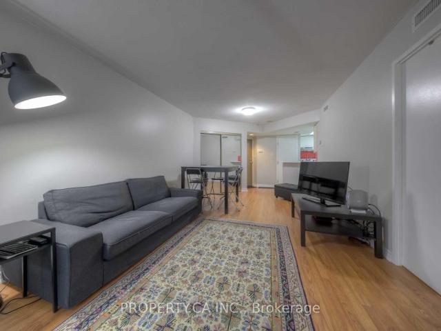 2107 1 Bay Street, Toronto | 1+1Beds/1Bath, Condo, $2,700/mo | Condos. Ca