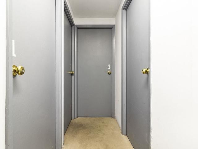 2100 Rue Chomedey, #102
