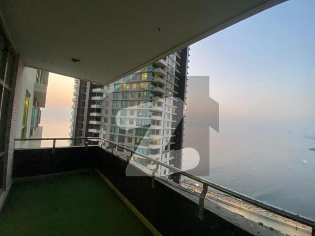 2100 sqft apartment available for rent in pearl tower emaar pearl towers