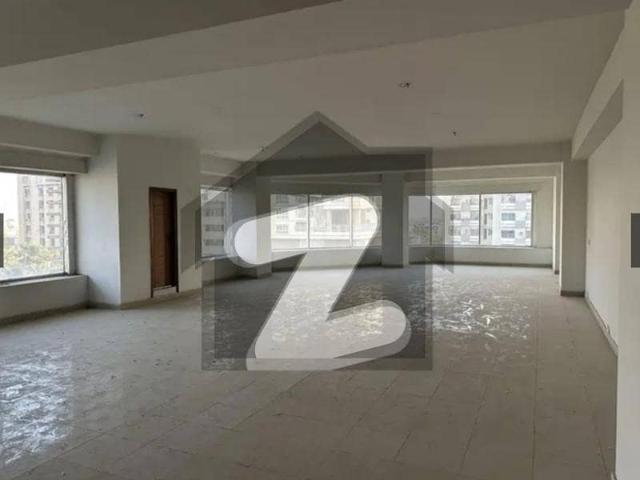 2100 square feet office available for rent in sahra e faisal