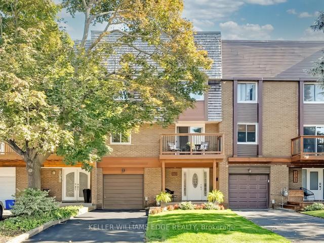 2100 Worthington Drive, Oakville | For Sale @ $1,050,000 | Condos. Ca
