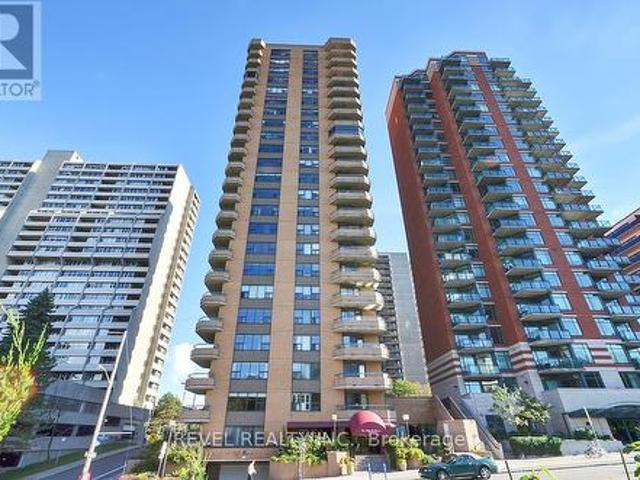 2101 Laurier Avenue W, Ottawa, ON, K1R 7X2 condo for sale | Listing ID X13488 | Royal LePage