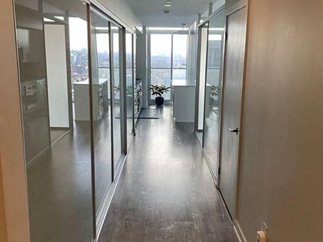2101 University Avenue, Toronto | 1+1Beds/1Bath, Condo, $2,800/mo | Condos. Ca