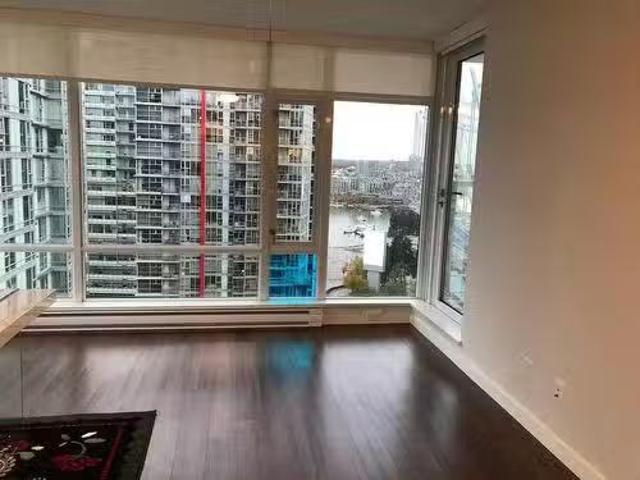 2102 161 W Georgia Street, Vancouver, BC, V6B 0K9 Single Fam.
