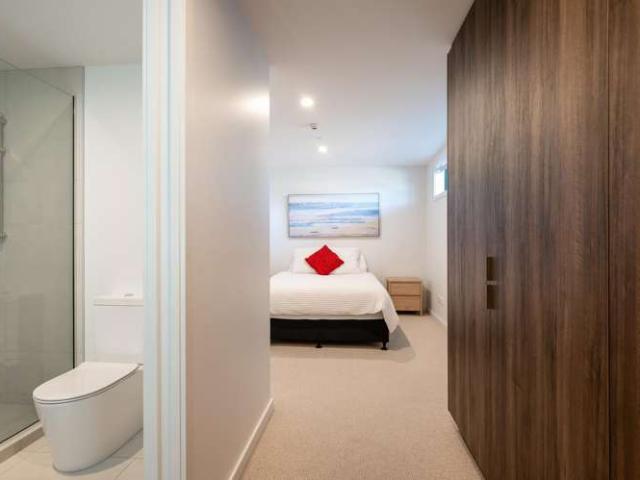 210/33 Beach Road, Tahunanui, Nelson