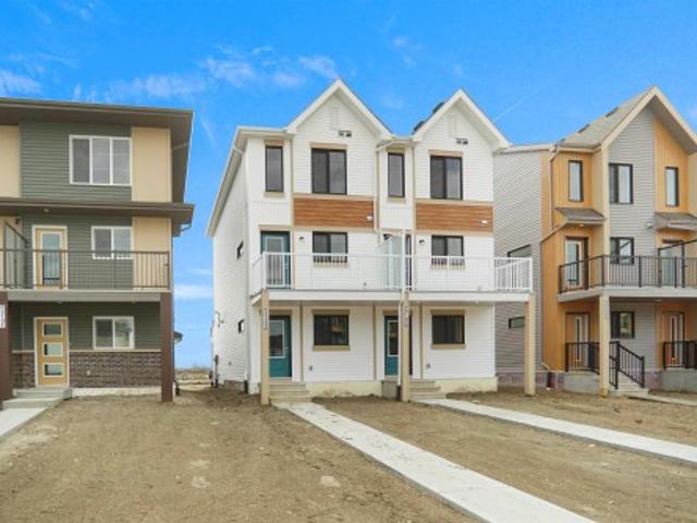 2103 Avenue, Edmonton, AB, T6M 3L5 house for sale | Listing ID E4495 | Royal LePage