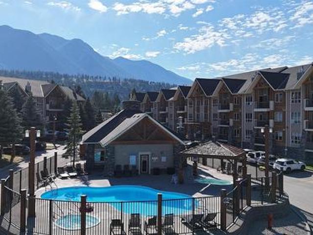 2103 7 Columbia Avenue, Radium Hot Springs, BC, V0A 1M0 Single Family Property For Sale | Listing ID 10394 | Royal LePage