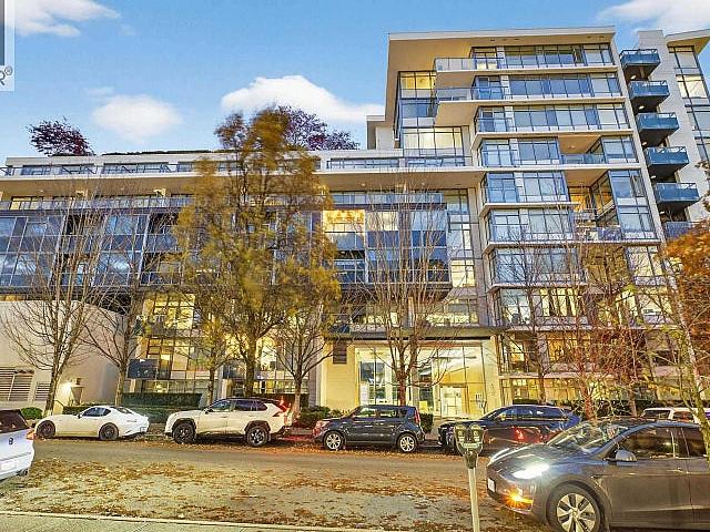 210 1777 W 7th Avenue Vancouver, British Columbia