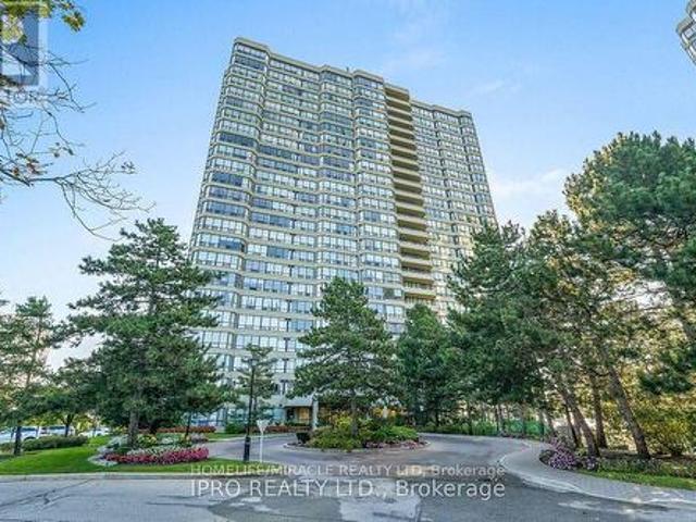 210 22 Hanover Road, Brampton, ON, L6S 5K7 condo for sale | Listing ID W11974 | Royal LePage