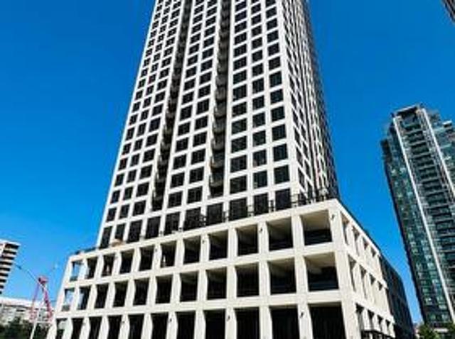 210 30 Elm Drive W, Mississauga, ON, L5B 0N6 lease for lease | Listing ID W13539 | Royal LePage