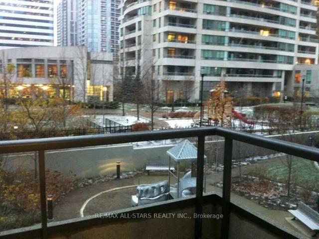 210 35 Hollywood Avenue, North York | Leased, C12753 | Condos. Ca