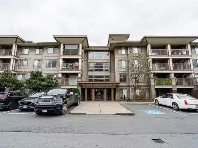 210 45561 Yale Road, Chilliwack, BC, V2P 0A8 Single Family P.