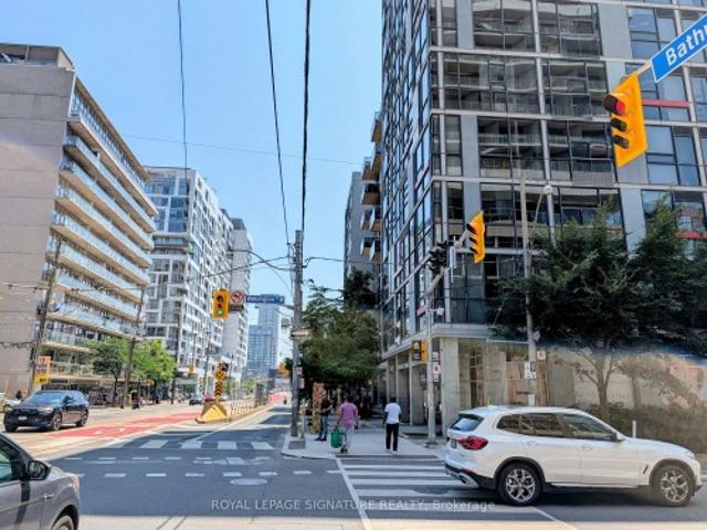 210 60 Bathurst Street, Toronto, ON, M5V 2P7 lease for lease | Listing ID C13555 | Royal LePage