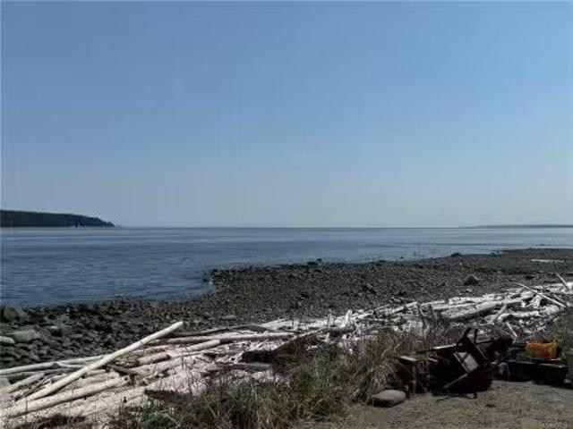 #210 87 Island Hwy South, Campbell River, BC, V9W 1A2 Single.