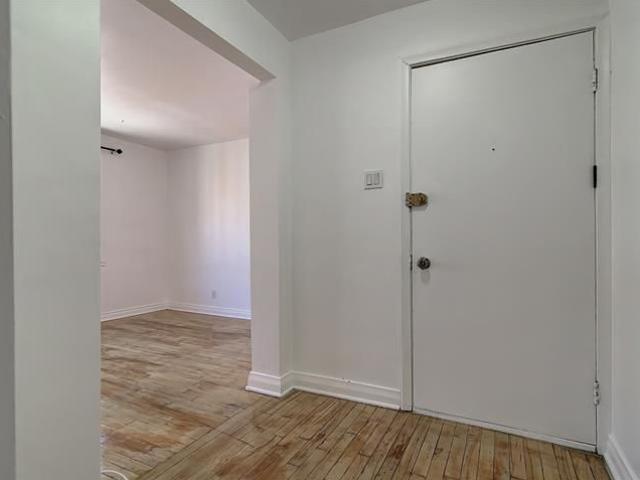 210 Av. Cloverdale