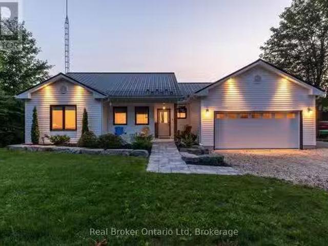 210 Inkerman Street, Grey Highlands, ON, N0C 1E0 house for s.